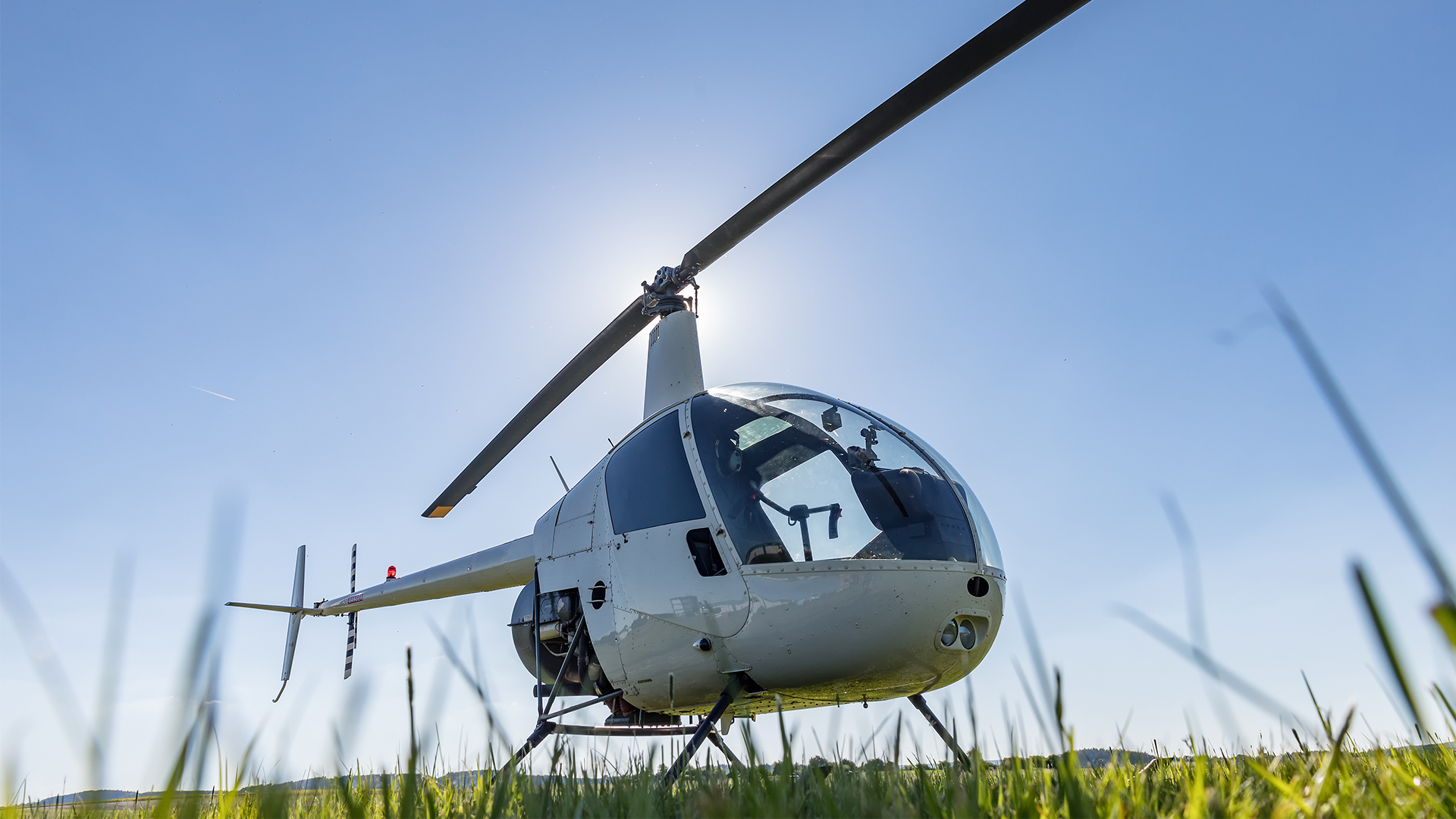 r22